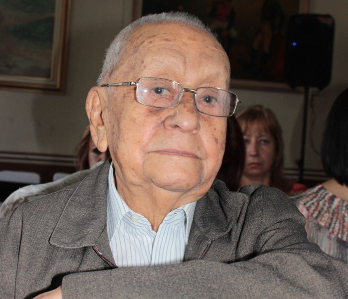 lUIS REOMOLINA (AD)