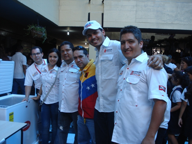 Dotación a U.E.N. Bolivariana Juan Bautista García Roa