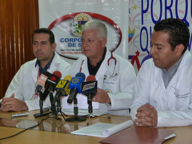 Dr. Freddy Prato ofreció balance de gestión 2014 acompañado del Gerente General y jefe de Salud Colectiva 
