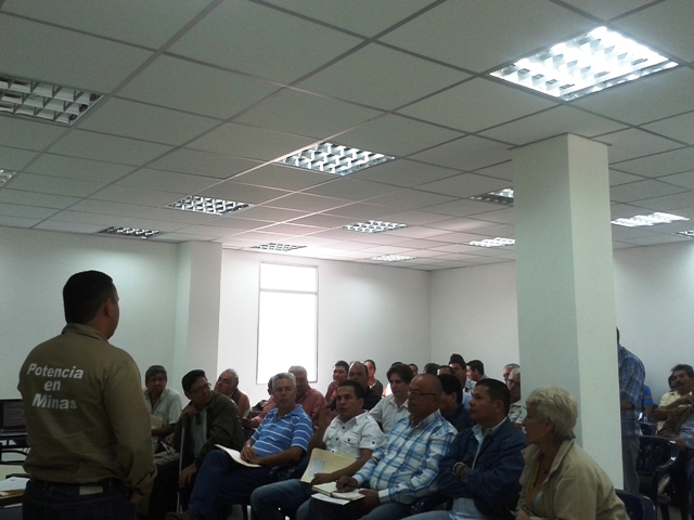 Reunión con representantes del eje minero Norte