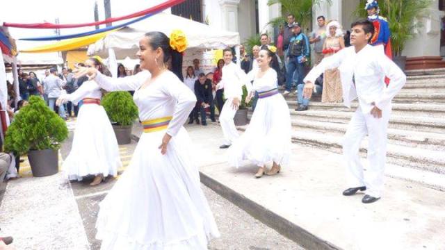 EL Ballet Folklórico del Tàchira es dirigido por César Osorio