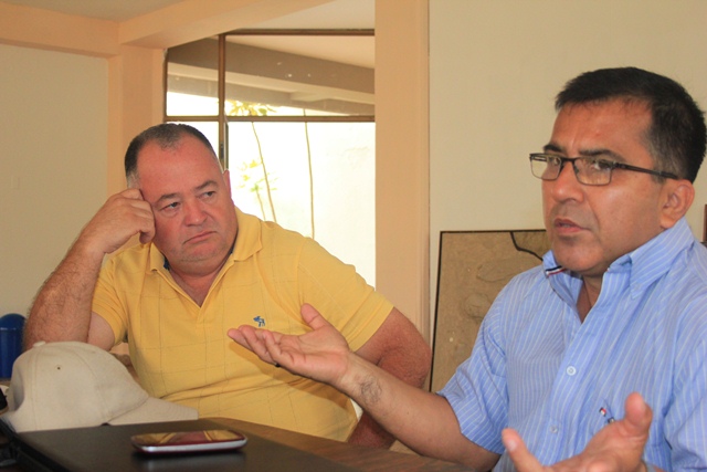 Manuel Hernández, asistió en representación de la DCET