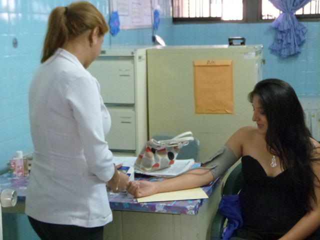 Además se brinda todo el esquema nacional de vacunación