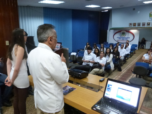 Estudiantes de Medicina de ULA reciben charla sobre la no discriminación a personas con VIH