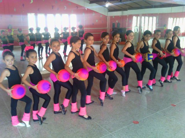 El arte corporal se hizo presente con un espectáculo gimnástico.