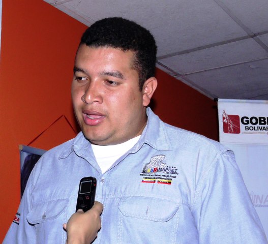 Víctor Castro  coordinador de proyectos comunales del Inapcet.
