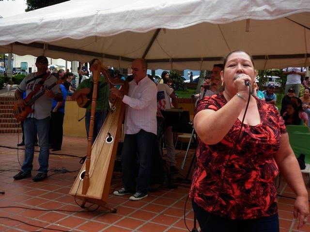 La talentosa agrupación "Conjunto Criollo" deleitó a los presentes.