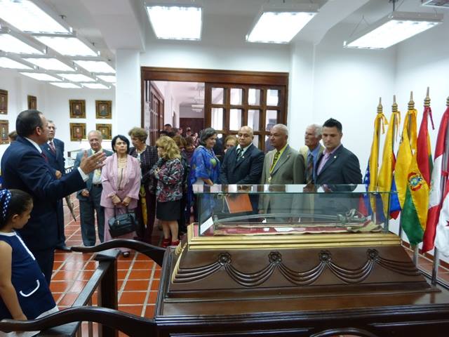 El politólogo Pedro Fressel, orador de orden de la actividad.