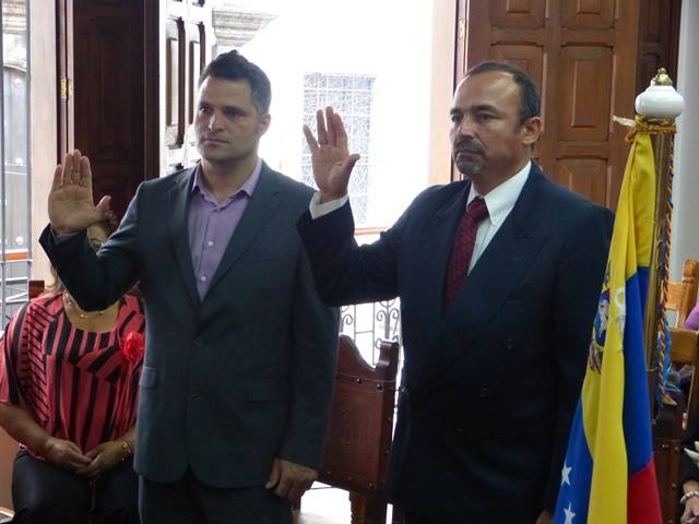 Oscar Duque y Pedro Fressel,  nuevos integrantes de la Sociedad Bolivariana.