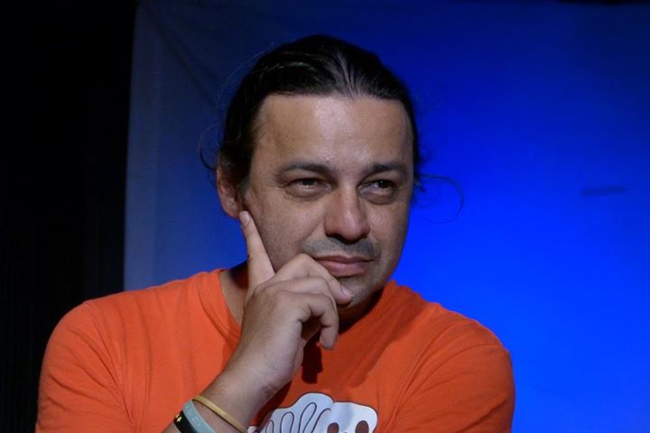 José R. Castillo, director del "Incinerador Teatro".
