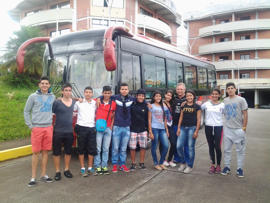 Selección de Patinaje del Táchira rumbo a Cojedes a disputar los clasificatorios. Imagen: Edgar Rico P. Prensa IDT