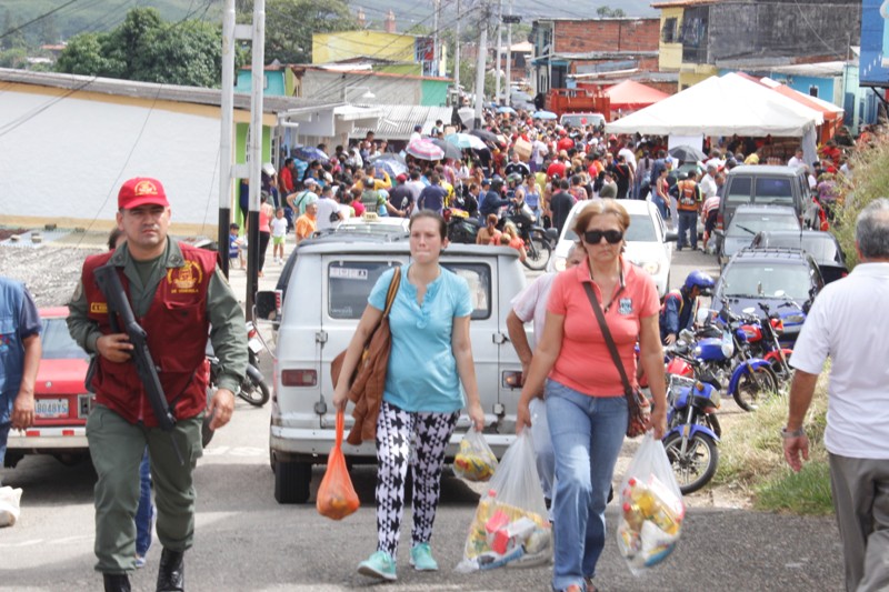 61 aniversario de Hugo Chávez se conmemoró con Jornada Social en Barrio Las Margaritas