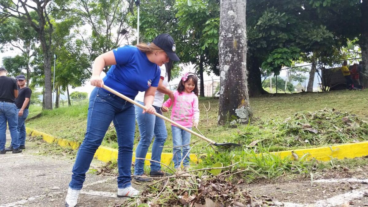 La Familia Cotatur siempre dispuesta a colaborar con la solidaridad tachirense.