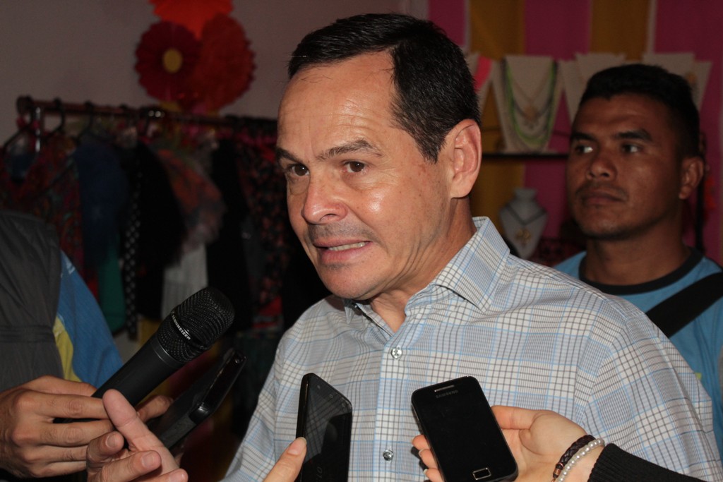 Recorrido Vielma Mora Por la Expo Industrial (25)