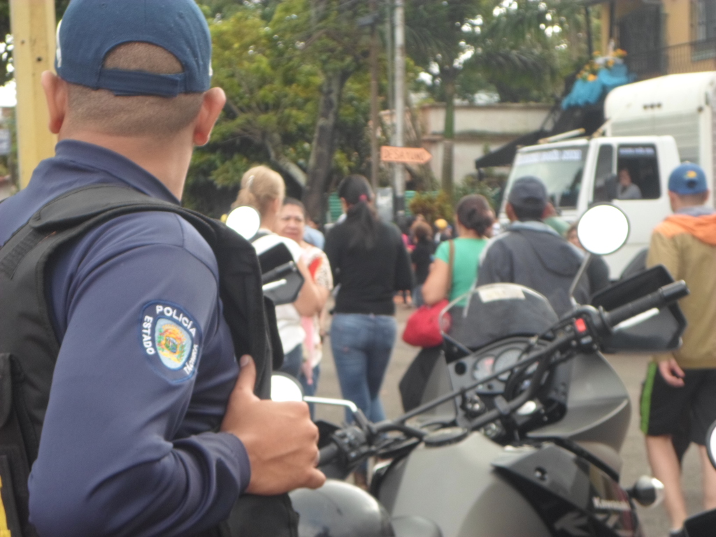 Fuerzas policiales de Politáchira y PNB se mantuvieron alerta durante el despliegue, garantizaron la paz y la armonía durante la peregrinación hacia la Basílica de Táriba.