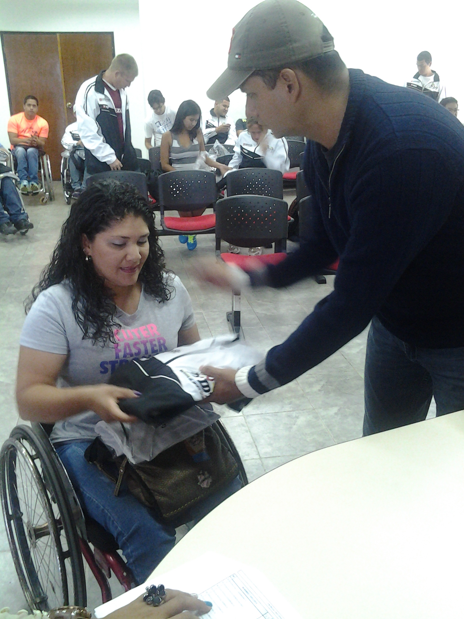 Todas las disciplinas recibieron sus uniformes Imagen : Edgar Rico P. Prensa IDT
