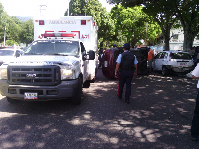 Parte de las atenciones que viene realizando el personasl de PC Táchira.