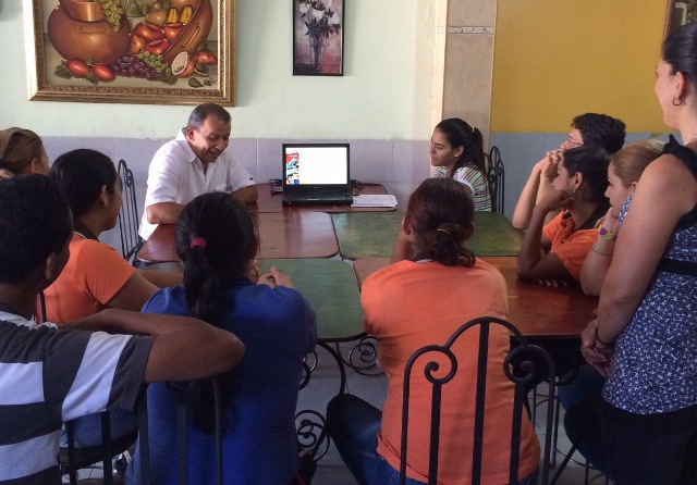 Promover un servicio de calidad a través de un cambio de actitud es el objetivo de los talleres de Cotatur