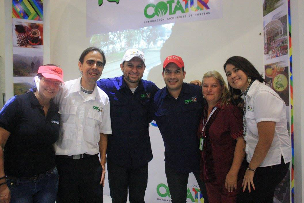 Equipo de Cotatur e Inatur presentes en la ExpoFeria 2016