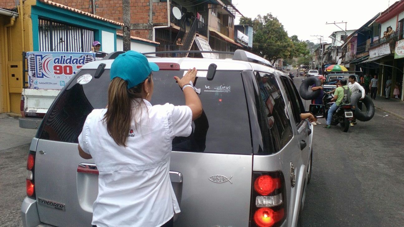 Nuestros funcionario aprovecharon la oportunidad para que los temporadistas se llevaran a casa un pedacito del Táchira