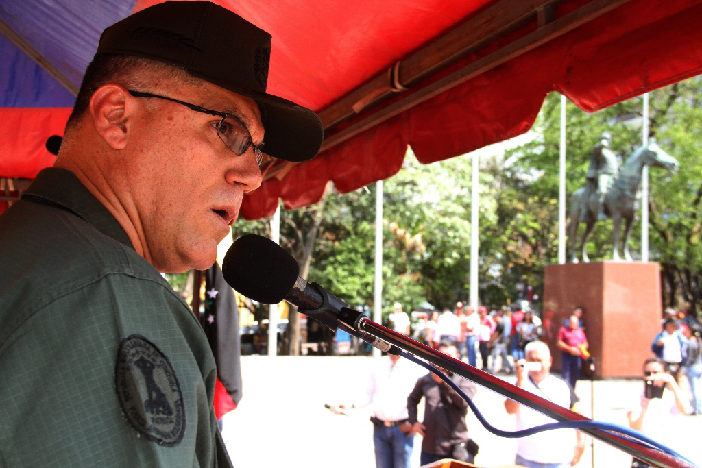 General Nilton Trejo Trejo, orador de orden.