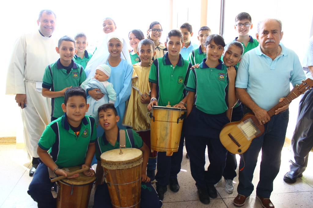 Paradura del niño Gobernación  (1)