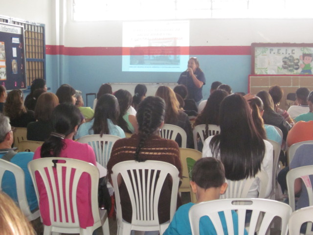 SESIONES EDUCATIVAS DICTA SALUD AMBIENTAL EN COMUNIDADES Y ESCUELAS  (2)