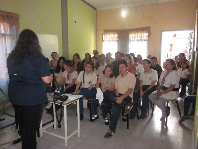 SESIONES EDUCATIVAS DICTA SALUD AMBIENTAL EN COMUNIDADES Y ESCUELAS  (7)