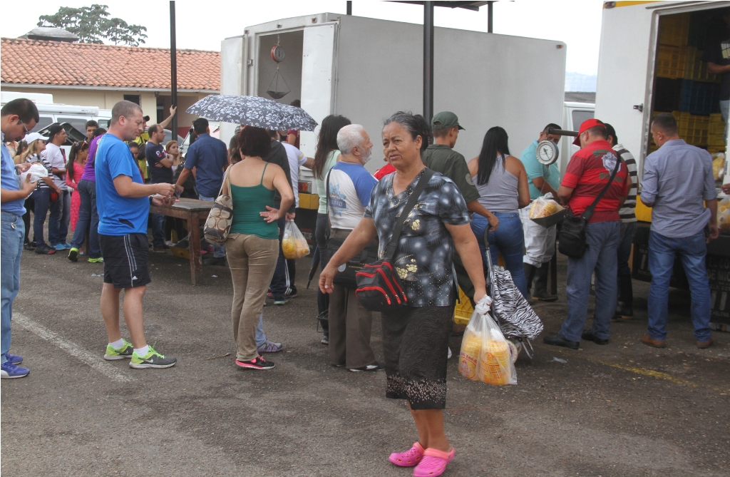 Jornada Trabajadores de la Gobernacion a cielo Abierto (4)