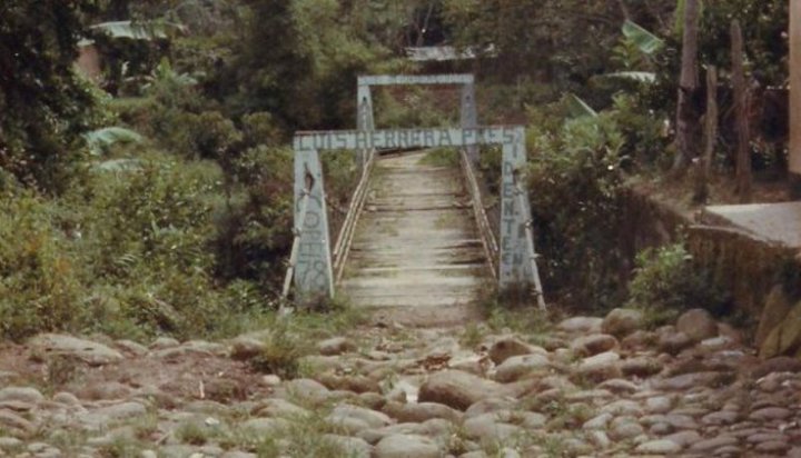 1978 PUENTE SOBRE LA QUEBRADA NEGRA - copia