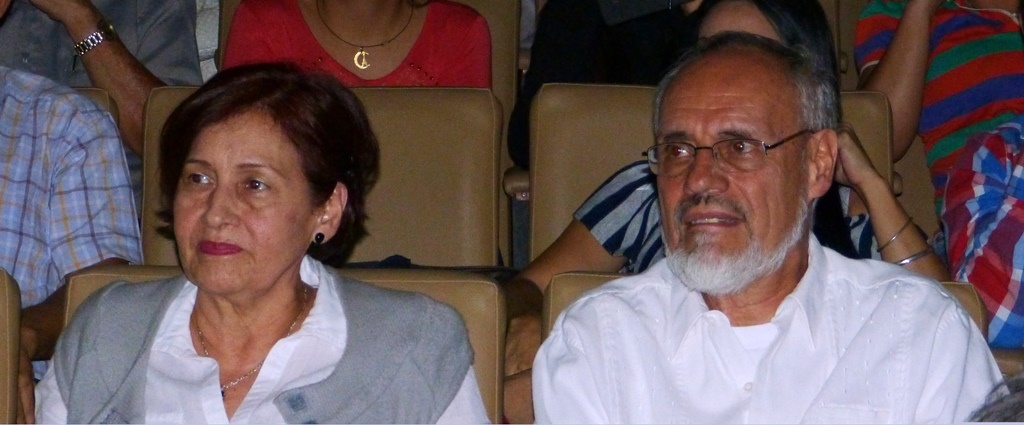 Alix Teresa Durán de Rivas junto a Rubén Rivas