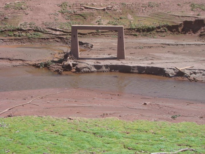 RUINAS DEL PUENTE SOBRE LA QUEBRADA NEGRA - copia