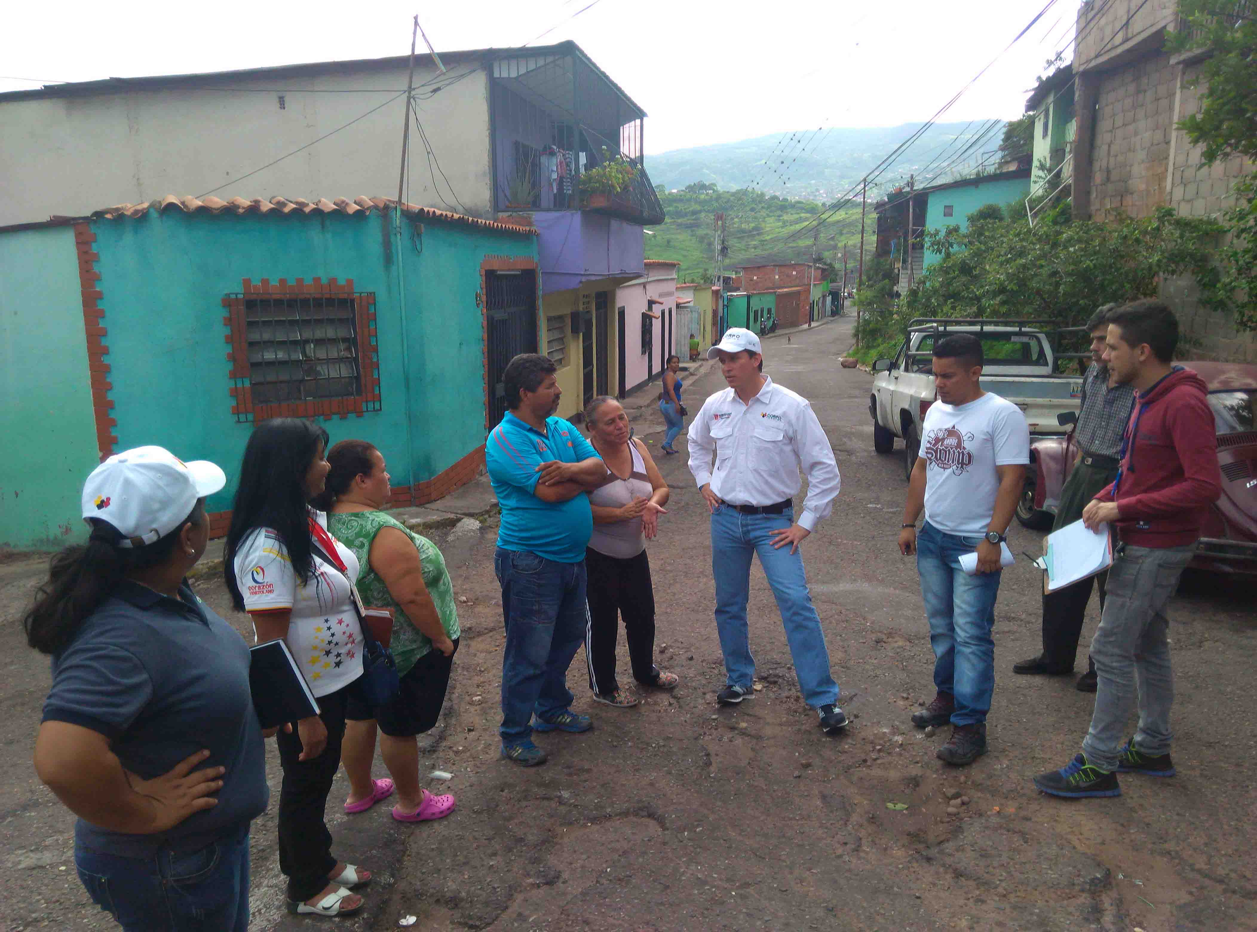 Inspección del Barrio 8 de Diciembre junto a la comunidad (46)