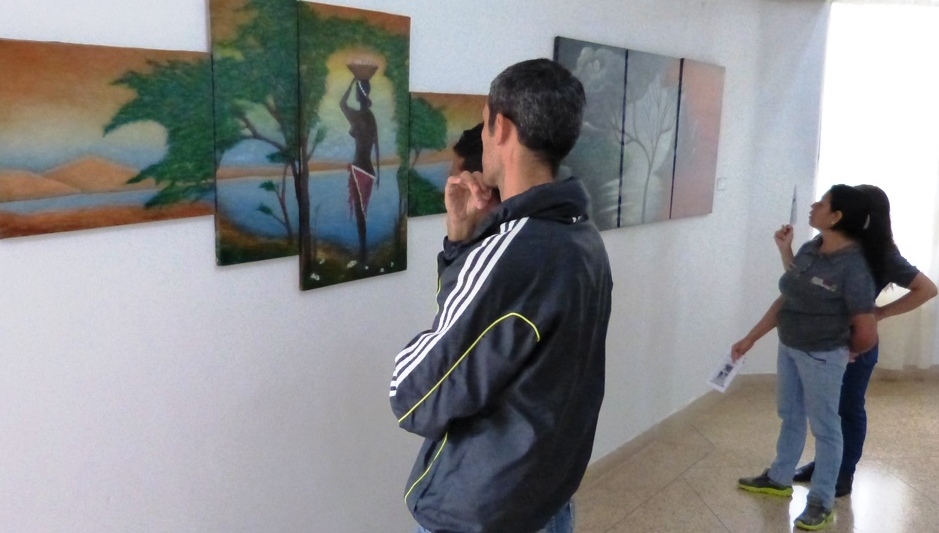08-04-2016 INAUGURACION DE EXPOSICIÓN DEL PINTOR GERARDO MENDES (10)