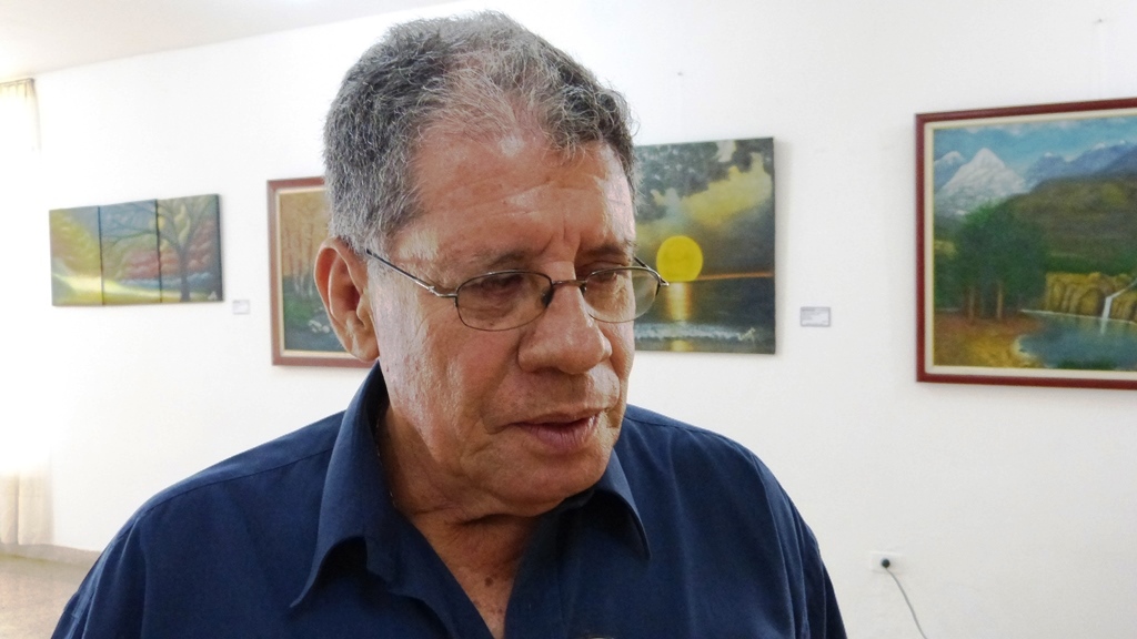 08-04-2016 INAUGURACION DE EXPOSICIÓN DEL PINTOR GERARDO MENDES (14)