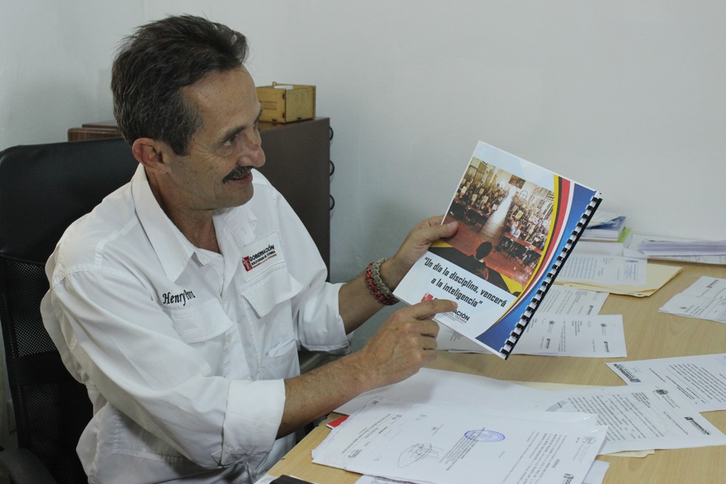 Henrry Parra, Director de Educación (4)