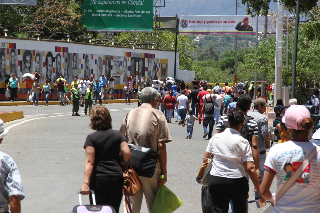 Inicio del registro de movilidad fronteriza (23)