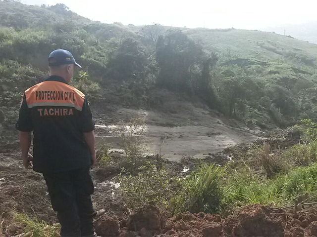 Inspección realizada por el personas de PC Táchira. 