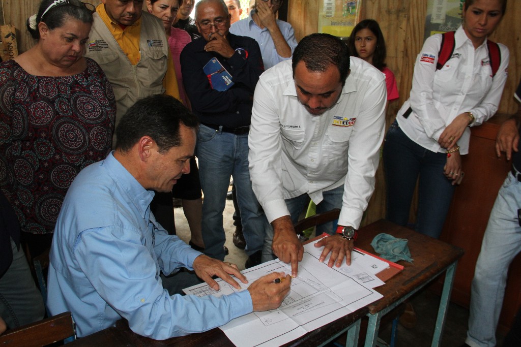 Inspeccion Escuela Rural Sector La Espuma (18)