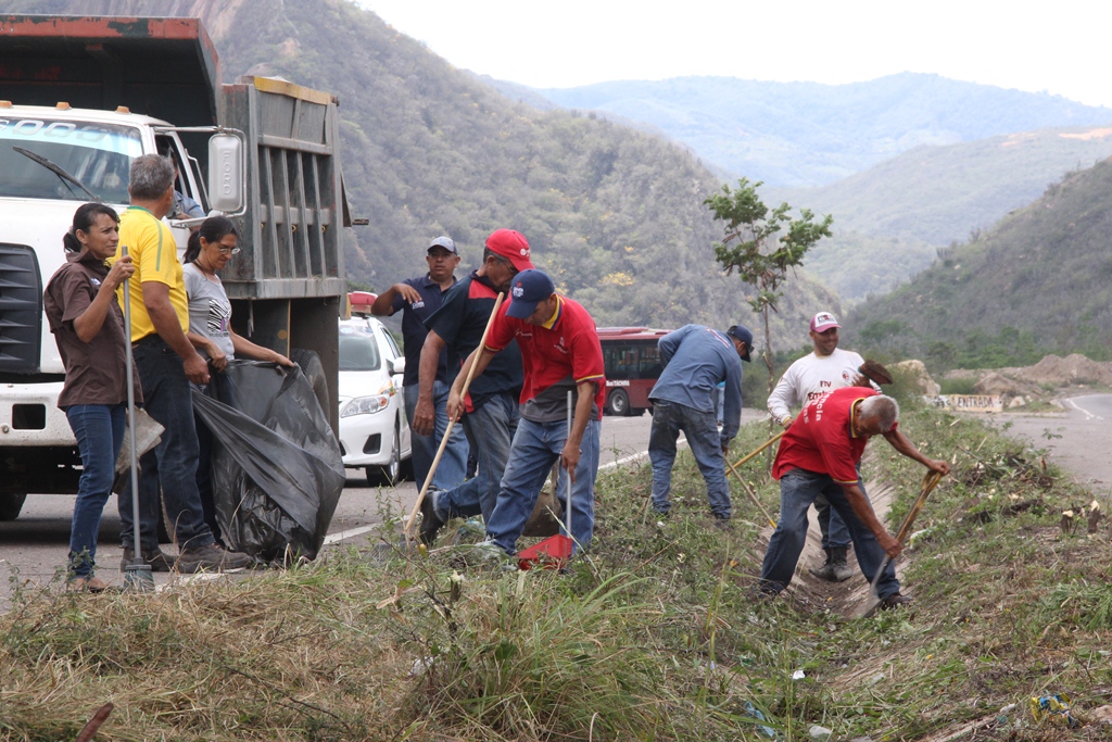 Amo Tachira AutoPista (49)