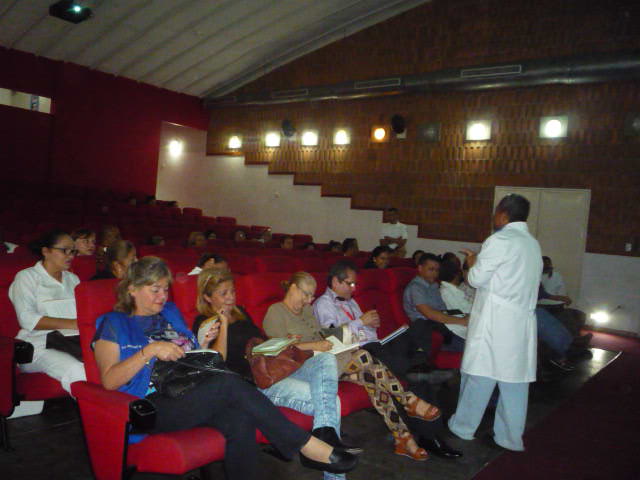 Dr. Américo Márquez Epidemiólogo Regional 