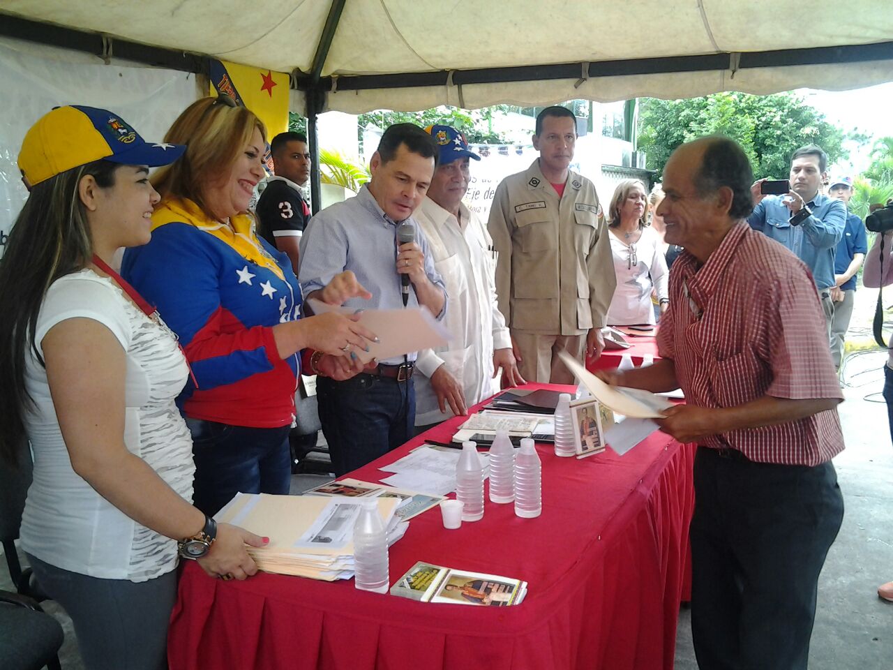 entrega de tierras Inti (15)