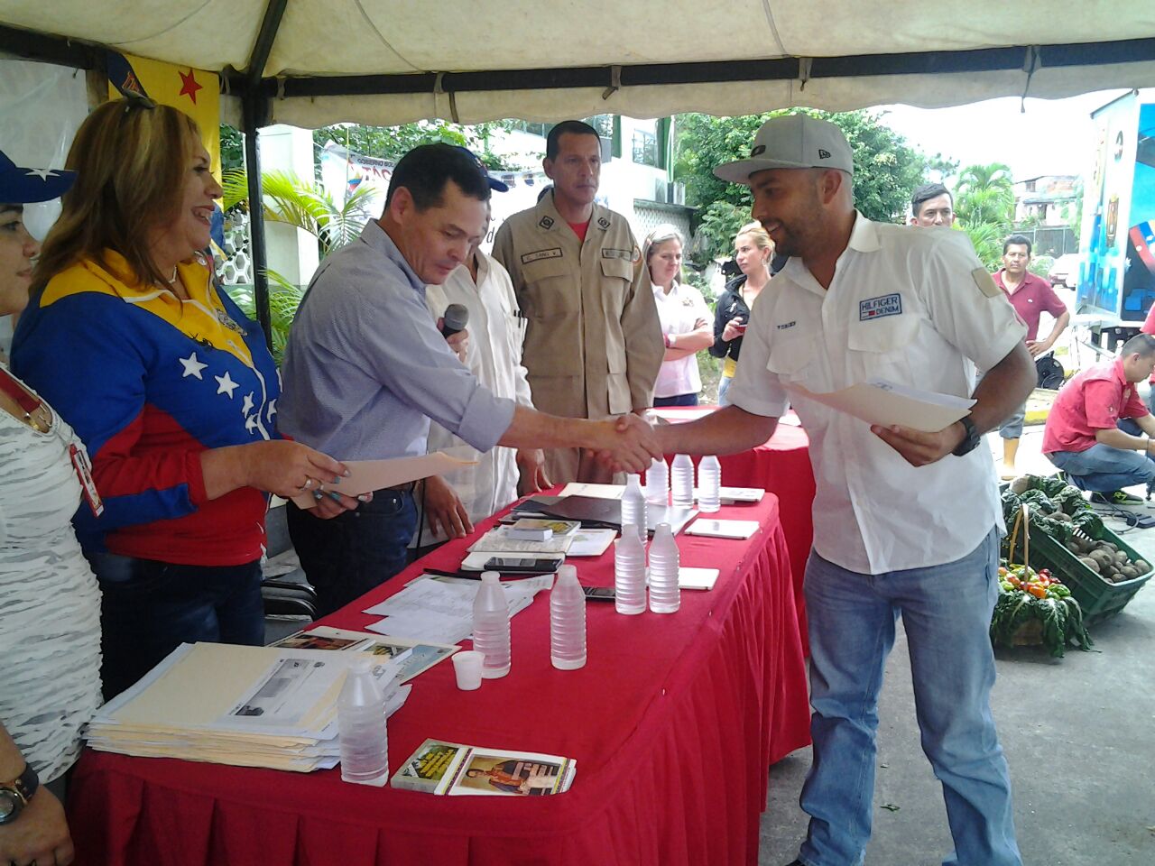 entrega de tierras Inti (19)