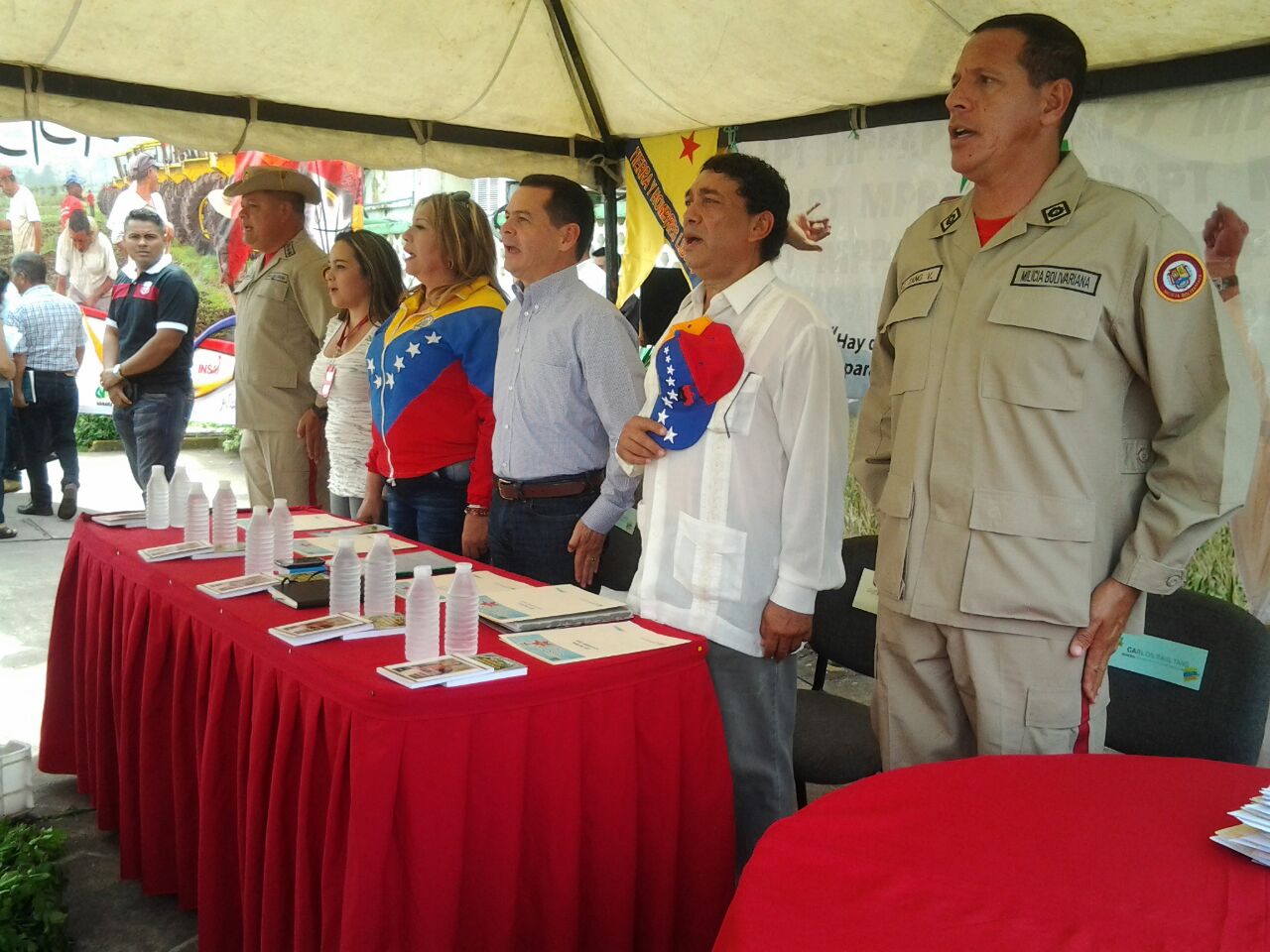 entrega de tierras Inti (47)