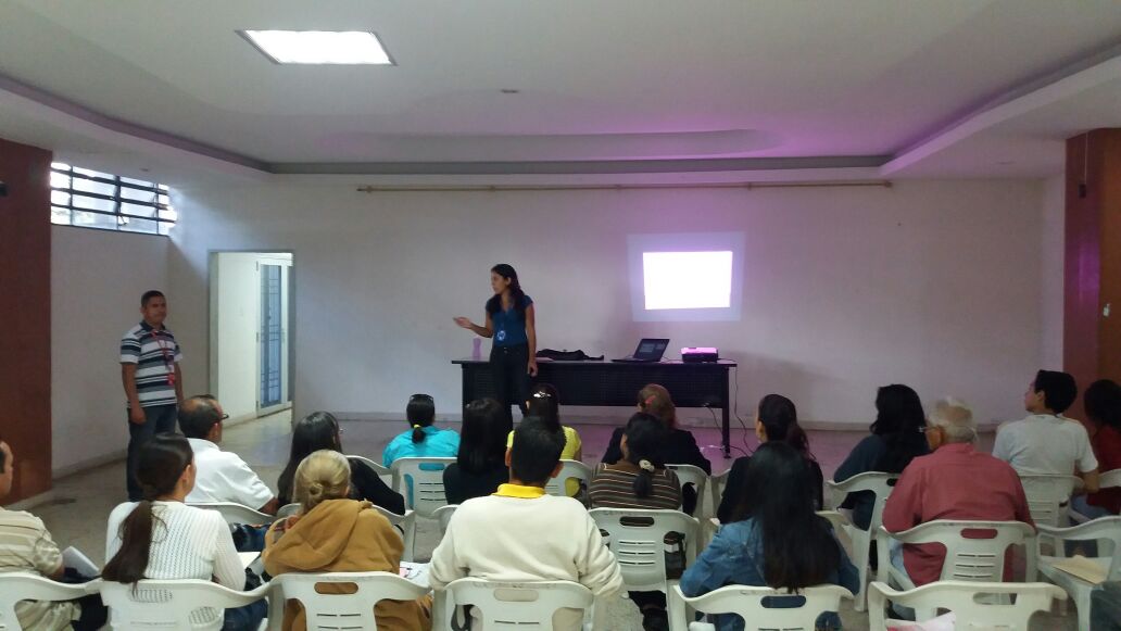 Taller de Manipulación de Alimentos para los Participantes en el FISS 2017 Auditorio de CENACADE4