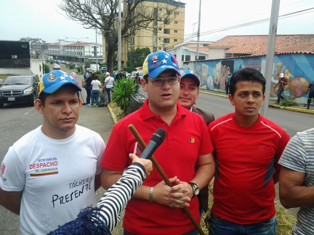 jornada limpieza Av. Ferrero Tamayo (13)