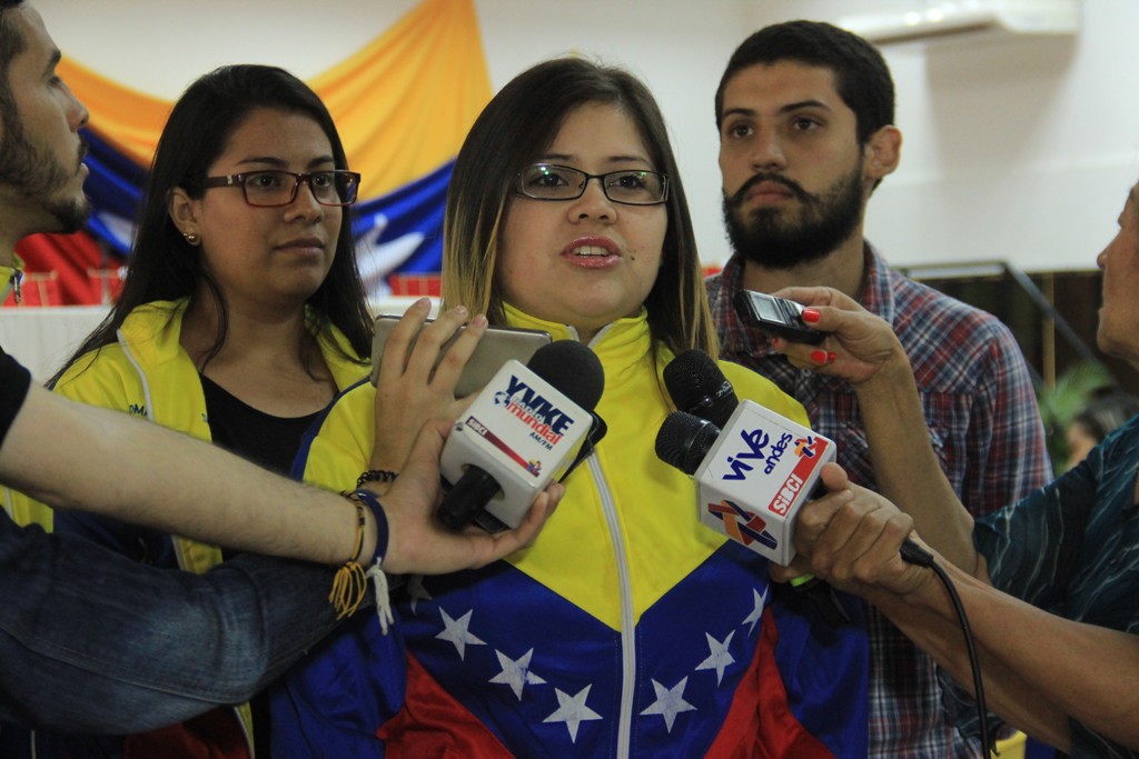 Acto día de la Juventud y condecoraciones  (1)