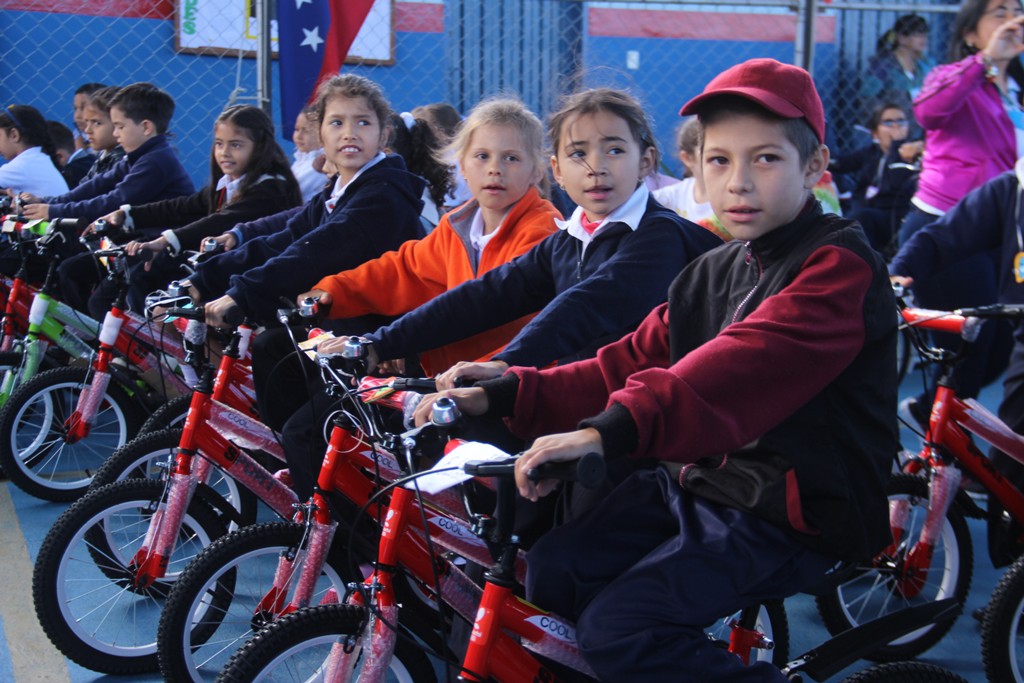 entrega bicicletas, escuela La Curiacha, Lobatera (38)