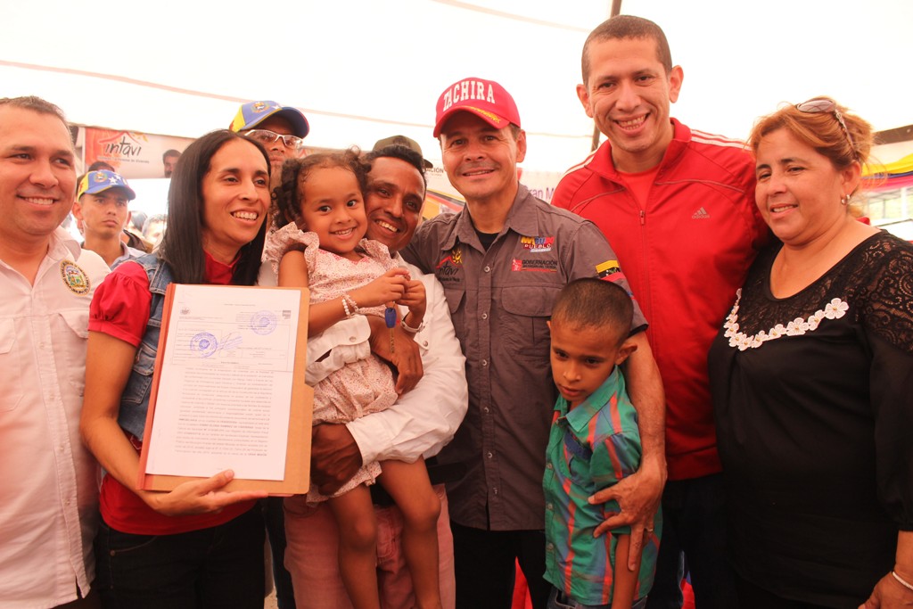 entrega vivienda, Fernando Feo (57)