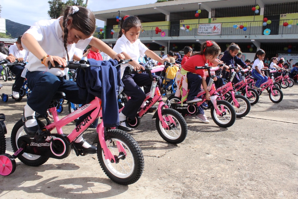 Entrega de Bicicletas (3)